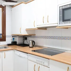https://old-town-by-staynn-apartments.bilbaohotelsspain.com